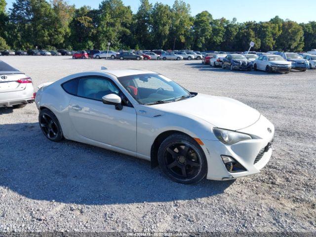  Salvage Scion FR-S