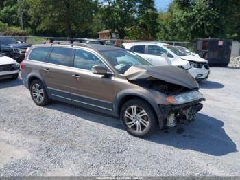  Salvage Volvo XC70