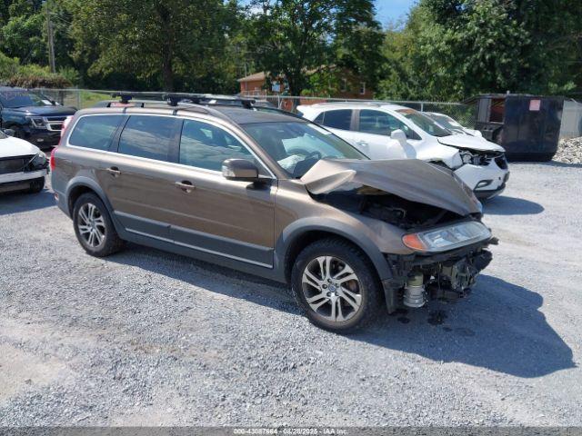 Salvage Volvo XC70