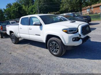  Salvage Toyota Tacoma