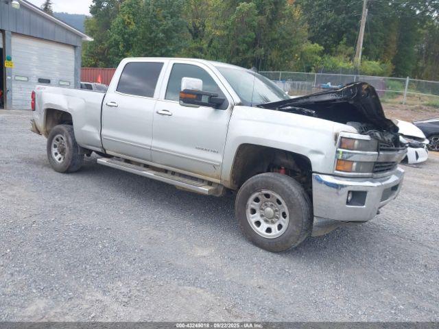  Salvage Chevrolet Silverado 2500
