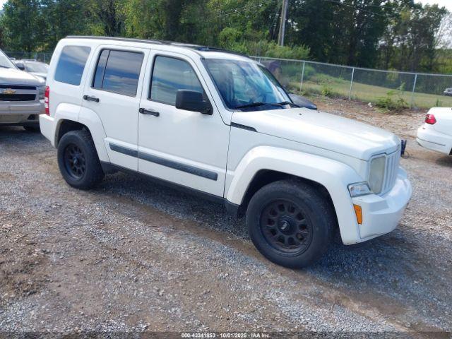  Salvage Jeep Liberty