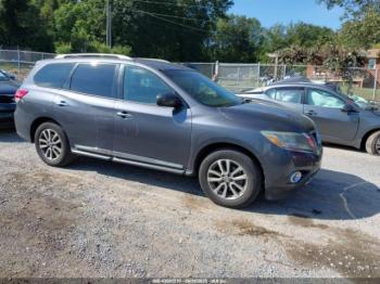  Salvage Nissan Pathfinder