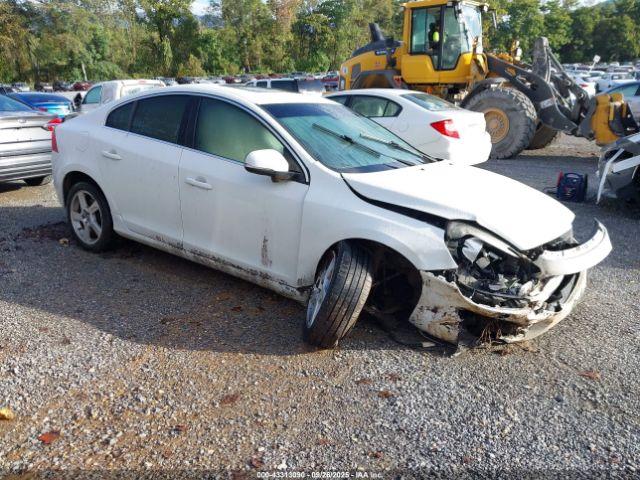  Salvage Volvo S60