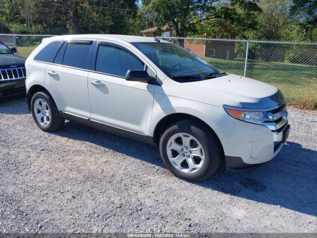  Salvage Ford Edge