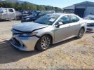 Toyota Camry Le Image 7