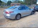 Toyota Camry Le Image 9