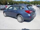 Subaru Outback 2.5i Image 9
