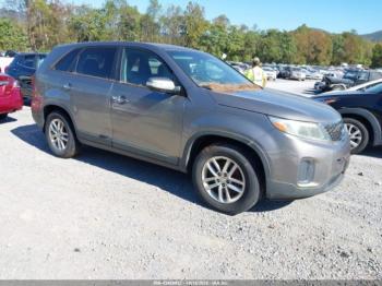  Salvage Kia Sorento