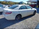 Toyota Camry Le Image 2