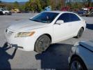 Toyota Camry Le Image 15