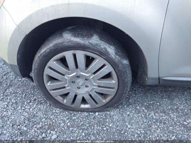 Ford Edge Limited Image 7