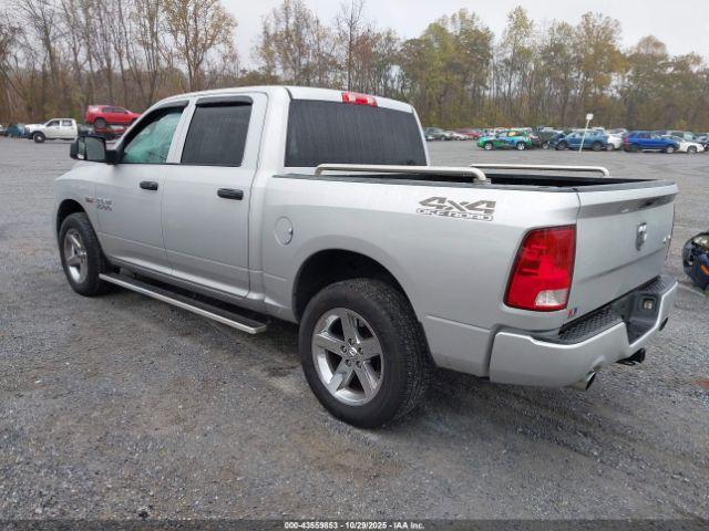 Ram 1500 Express  4x4 5'7 Box Image 6