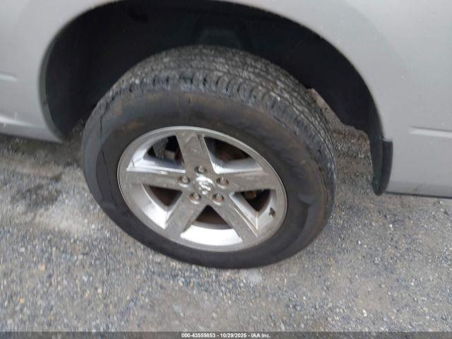 Ram 1500 Express  4x4 5'7 Box Image 12