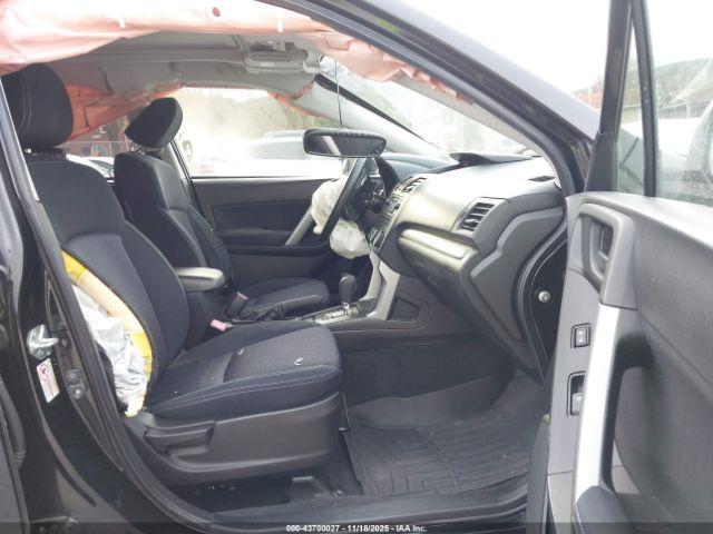 Subaru Forester 2.5i Premium Image 11