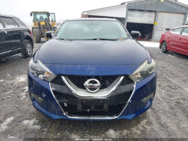 Nissan Maxima 3.5 Sv Image 3