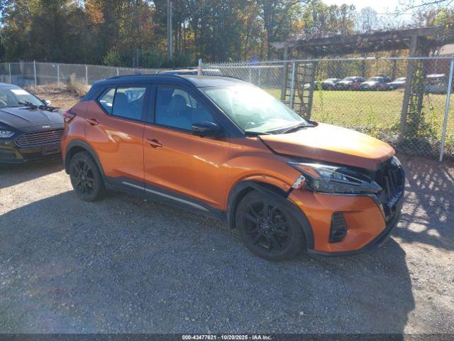  Salvage Nissan Kicks