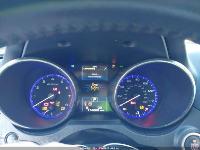 Subaru Outback 2.5i Limited Image 8