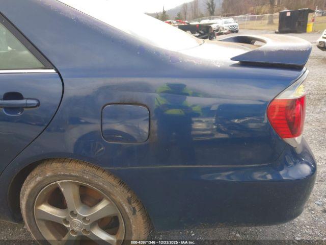 Toyota Camry Se V6 Image 11