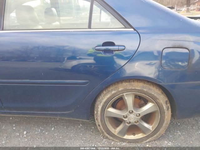 Toyota Camry Se V6 Image 15