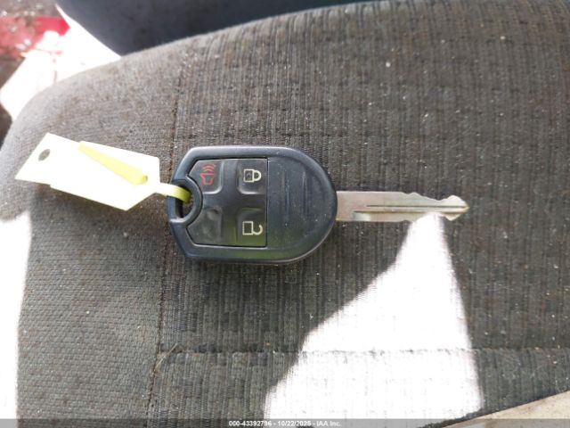 Ford F-650 Gas Image 6