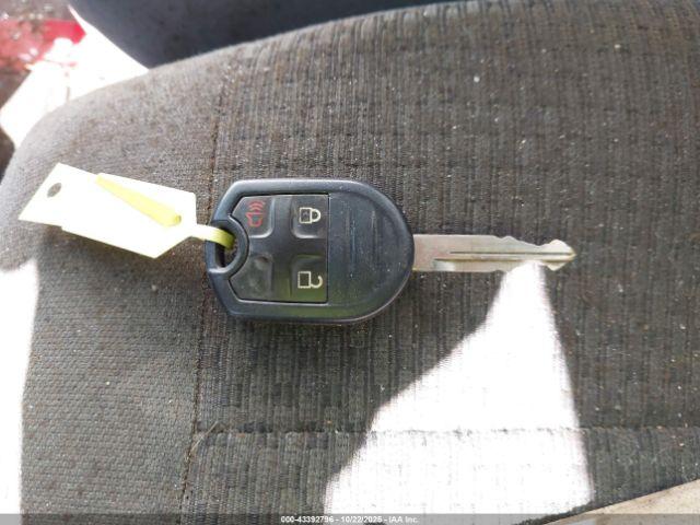 Ford F-650 Gas Image 6