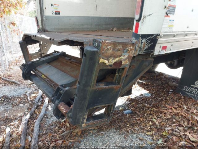 Ford F-650 Gas Image 16