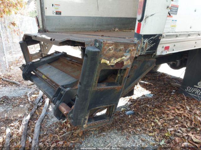 Ford F-650 Gas Image 16