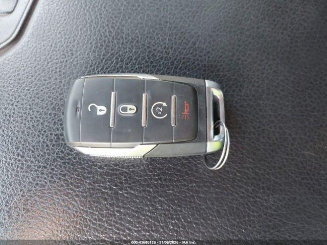 Ram 1500 Laramie  4x4 6'4 Box Image 4