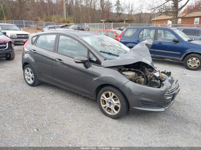  Salvage Ford Fiesta