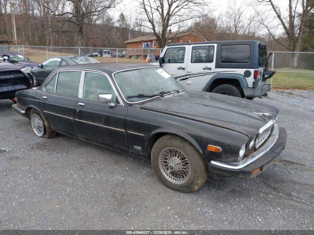  Salvage Jaguar Xj6