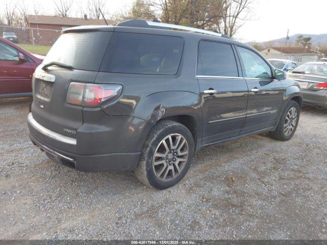 GMC Acadia Denali Image 4