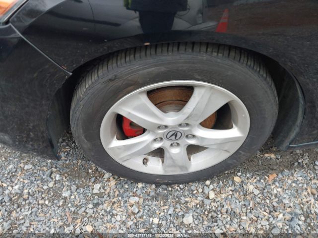 Acura TSX Image 8