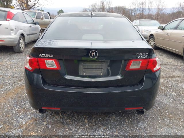 Acura TSX Image 9