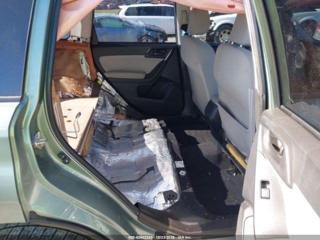 Subaru Forester 2.5i Image 6