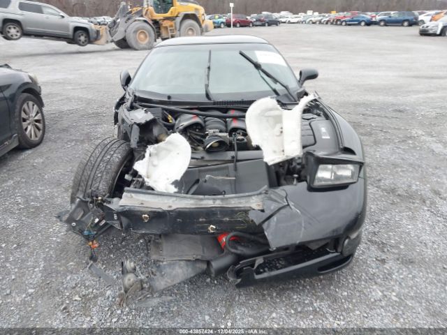 Chevrolet Corvette Image 10