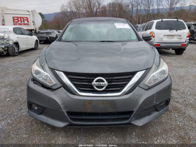 Nissan Altima 2.5 Sl Image 9