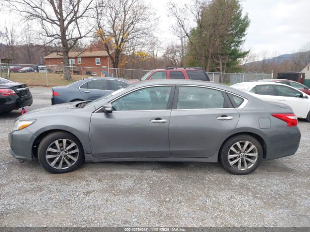 Nissan Altima 2.5 Sl Image 10