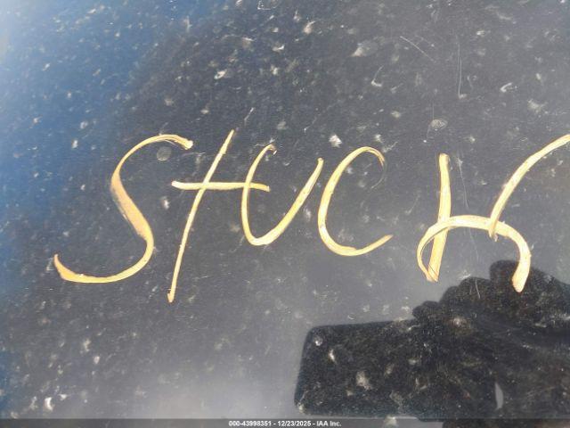 Volvo XC70 2.5t Image 8