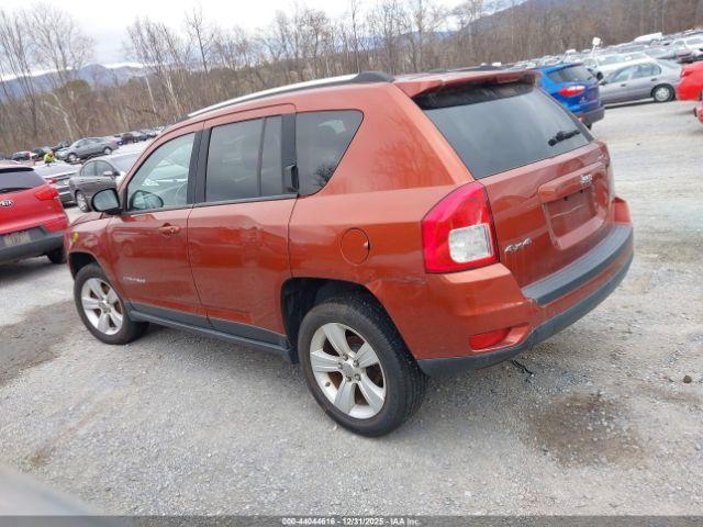 Jeep Compass Latitude Image 8