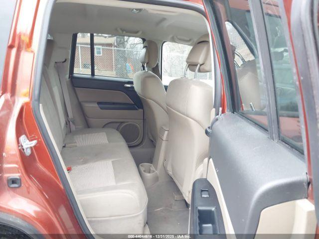 Jeep Compass Latitude Image 14