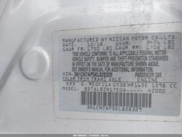 Nissan Versa 1.6 Sv Image 5