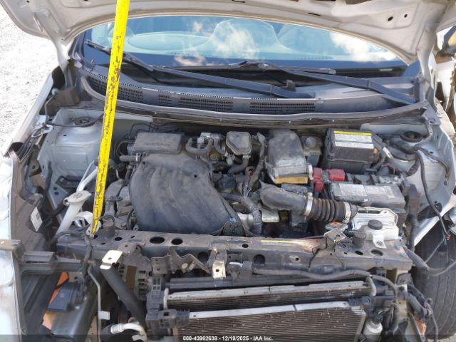 Nissan Versa 1.6 Sv Image 7