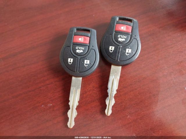 Nissan Versa 1.6 Sv Image 4