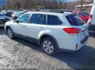 Subaru Outback 2.5i Limited Image 11