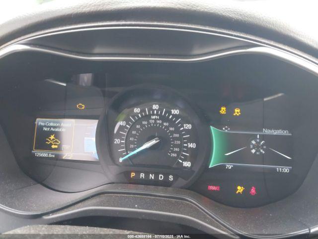 Ford Fusion Titanium Image 16