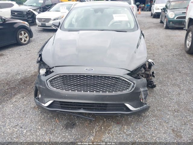 Ford Fusion Titanium Image 14