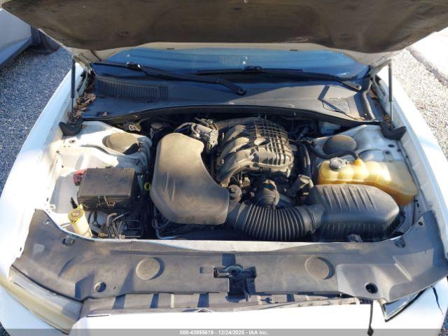 Dodge Charger Image 15