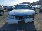 Lincoln Towncar Executive Image 12