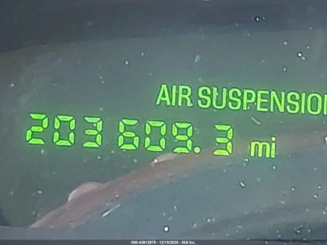 Lincoln Towncar Executive Image 4